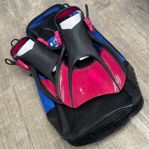 Snorkeling Fins with Size Chart